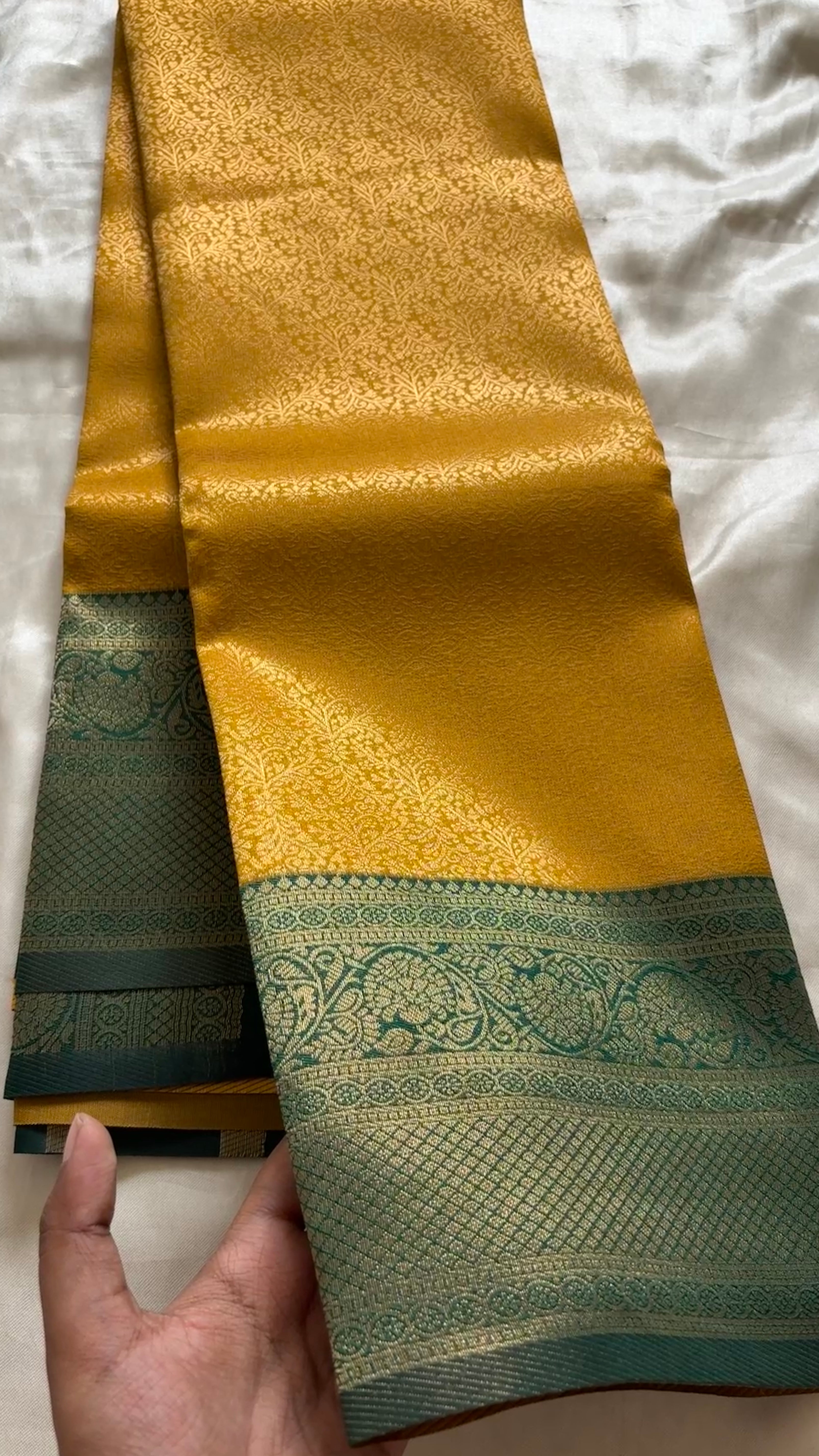 Kanchi semi soft silk KR 25