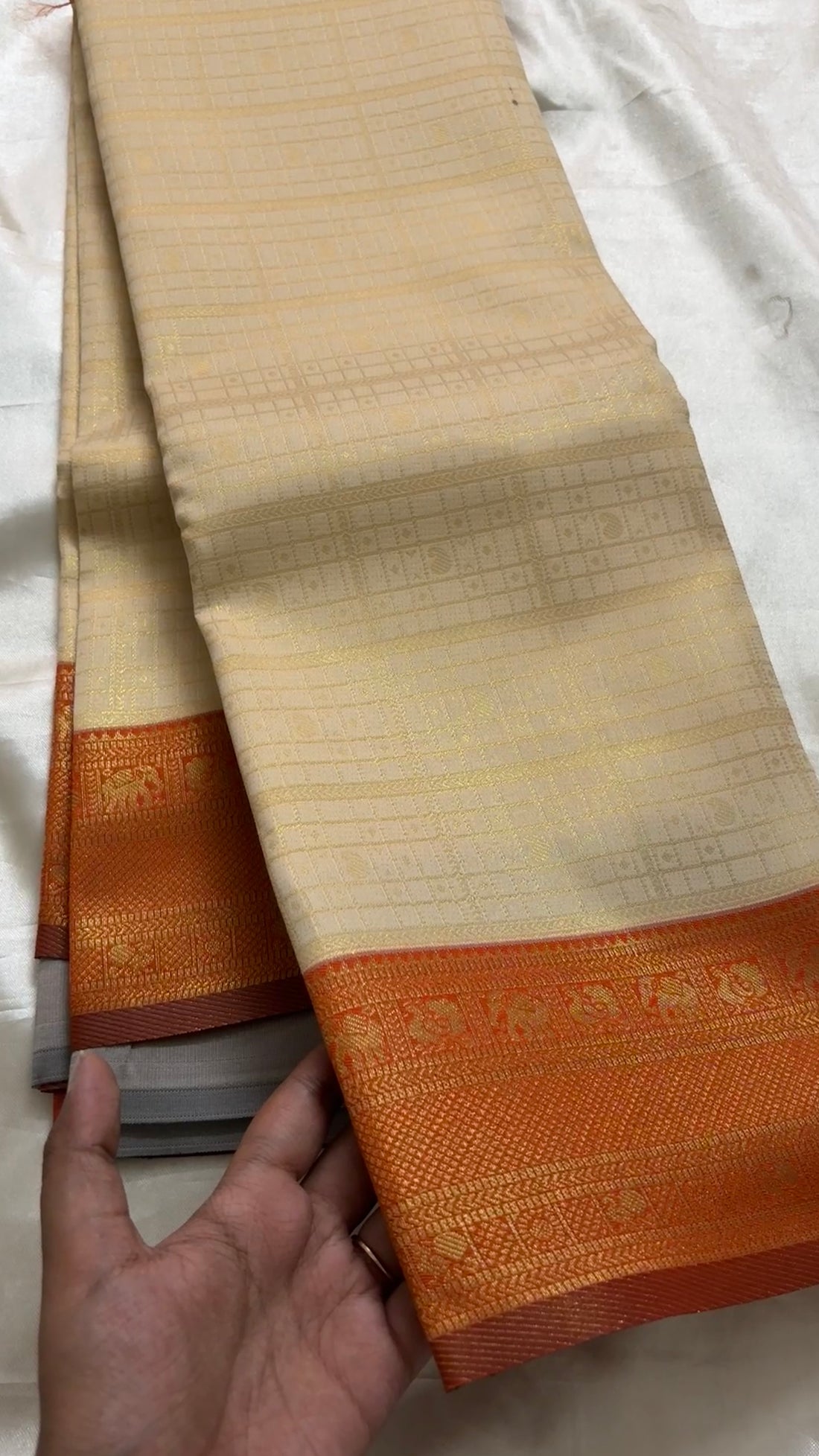 Kanchi semi soft silk kr18