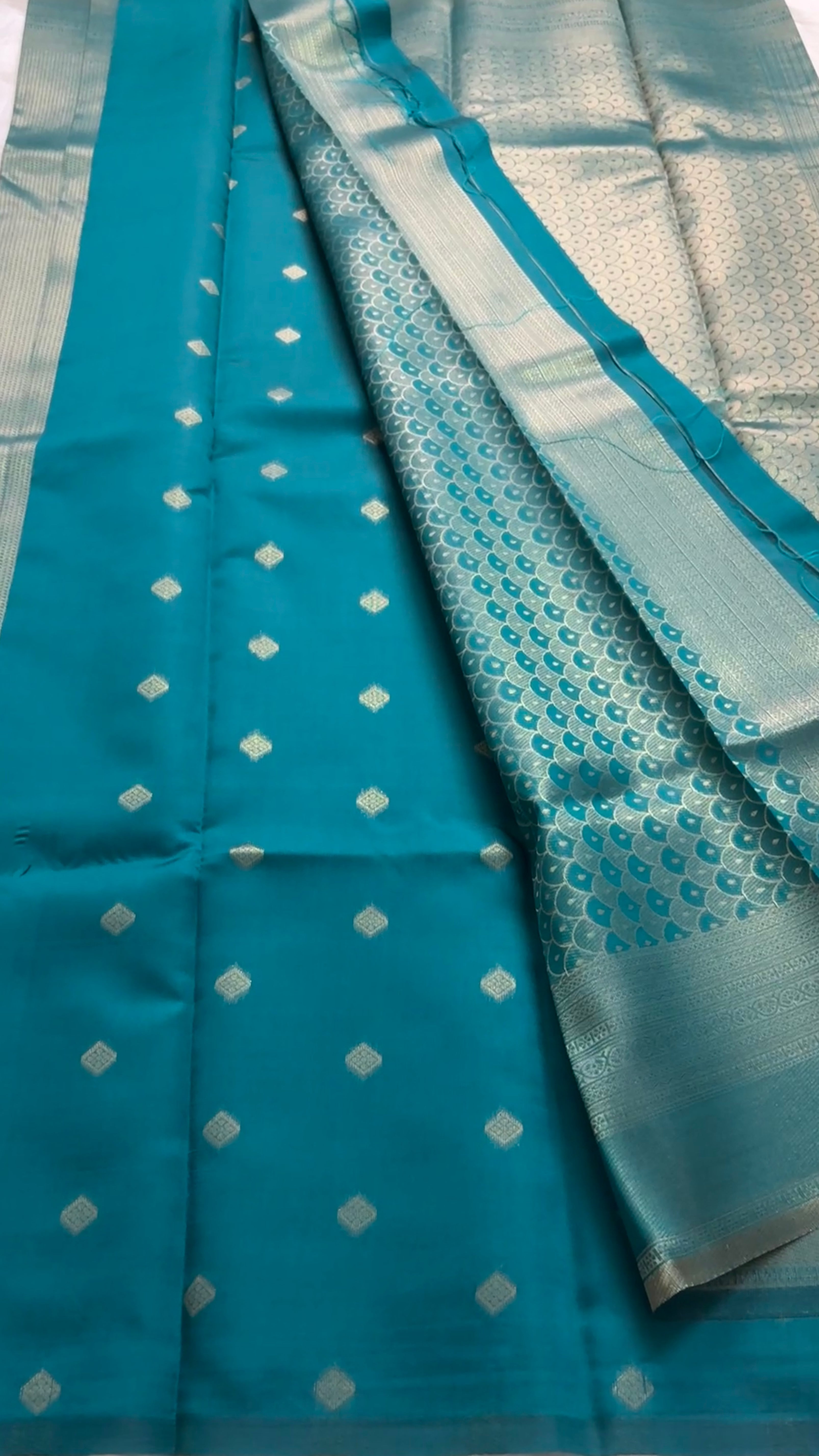 Semi brocade soft SilkKR57