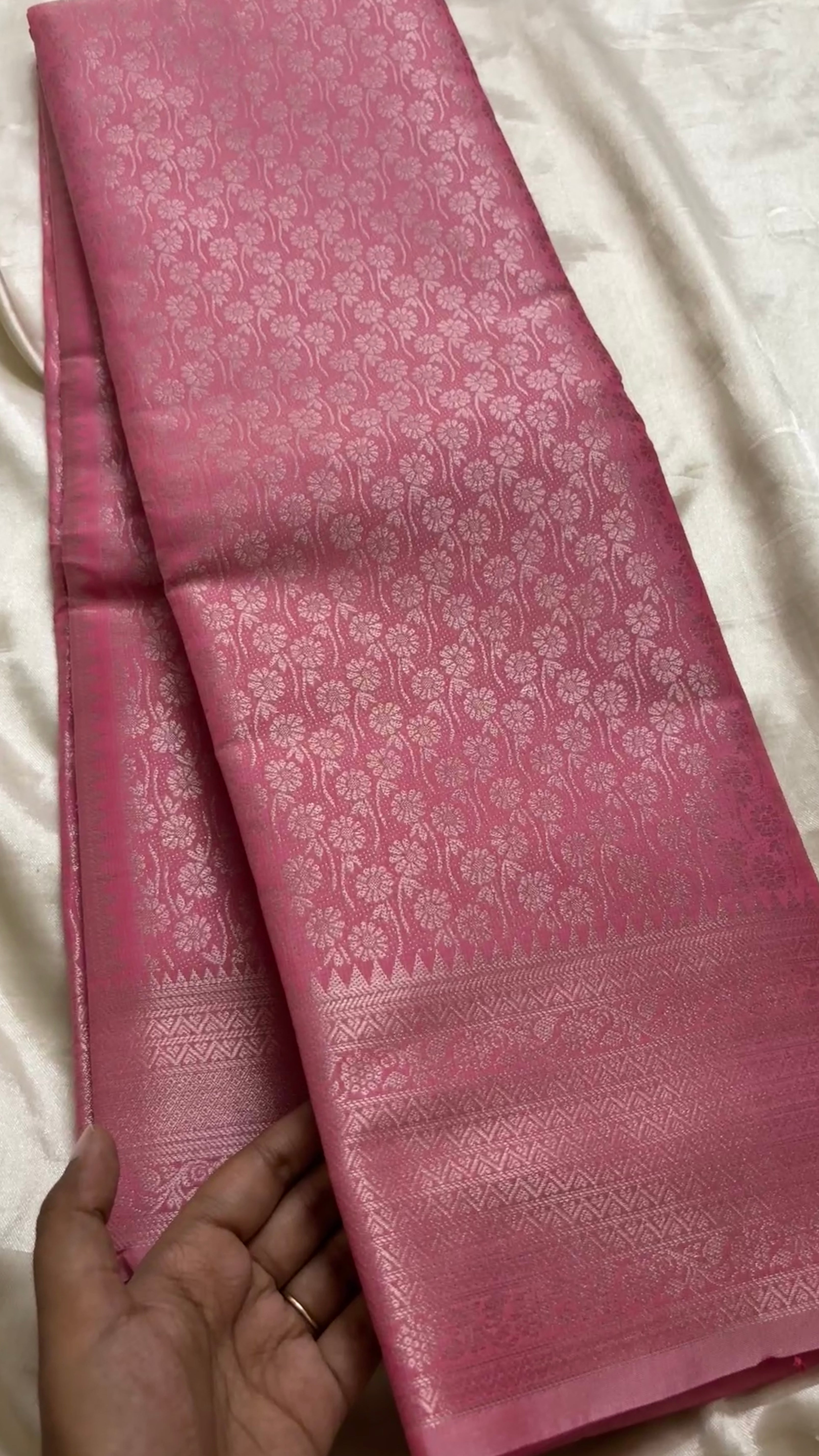 Premium Brocade soft silk KR 43