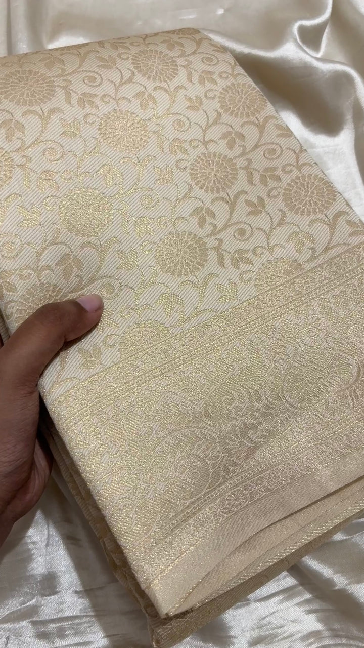 Semi brocade Kr77
