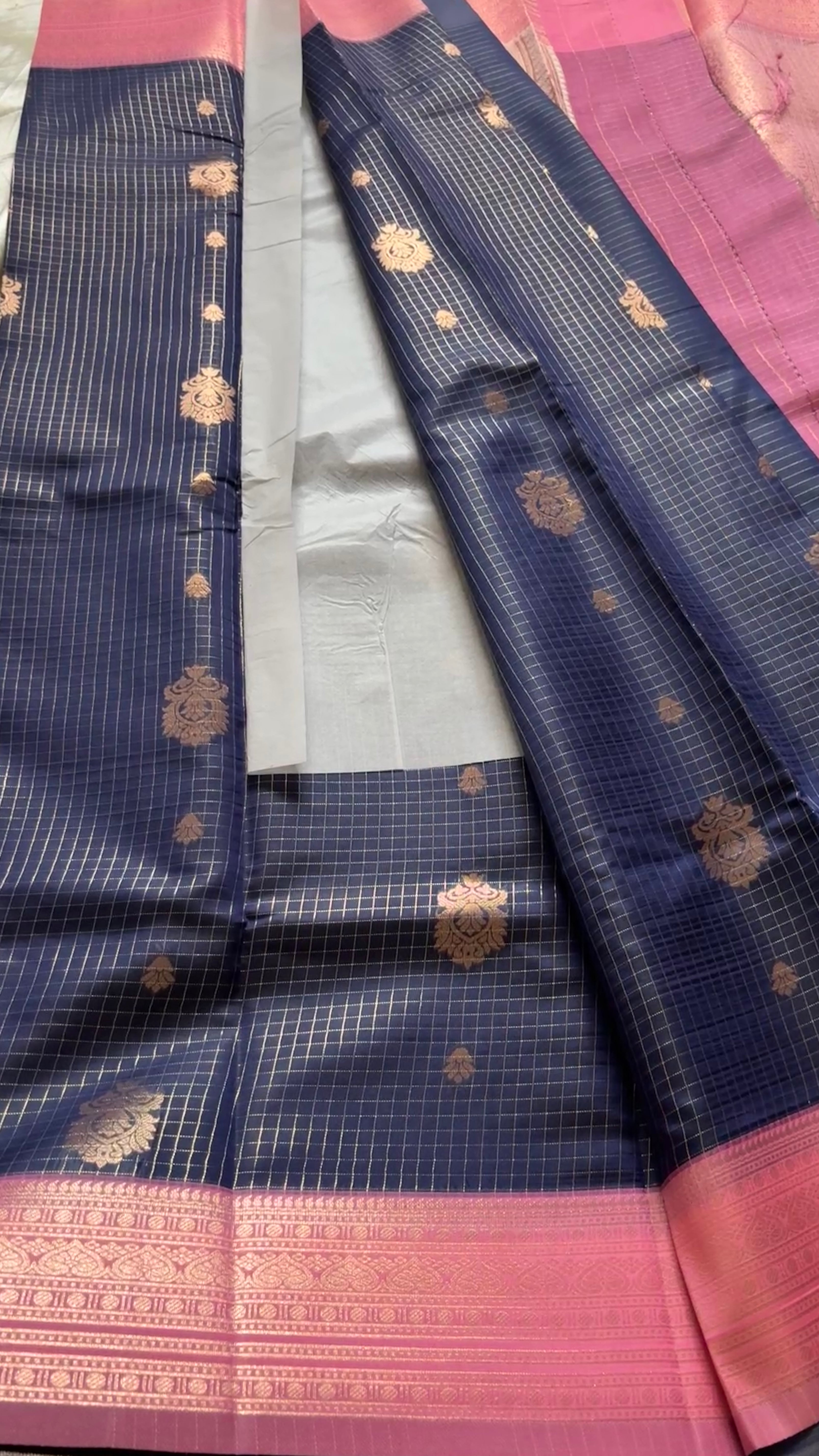 Premium Kanchi Kr 14