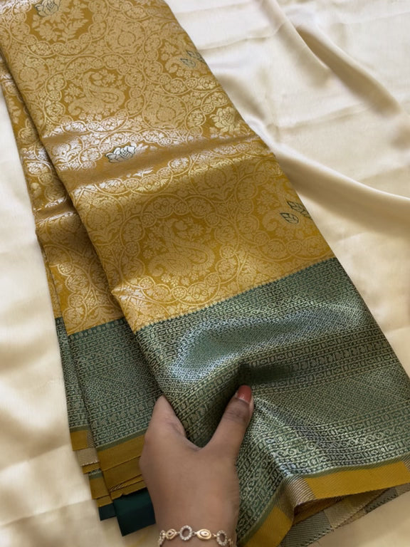 Kanchi Semi Soft Silk