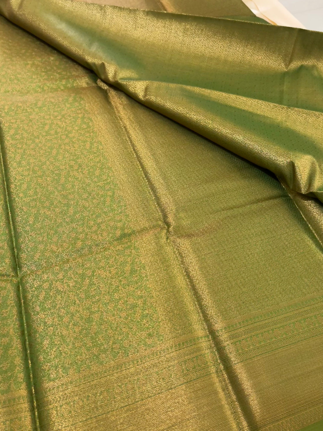 Tissue brocade soft silk